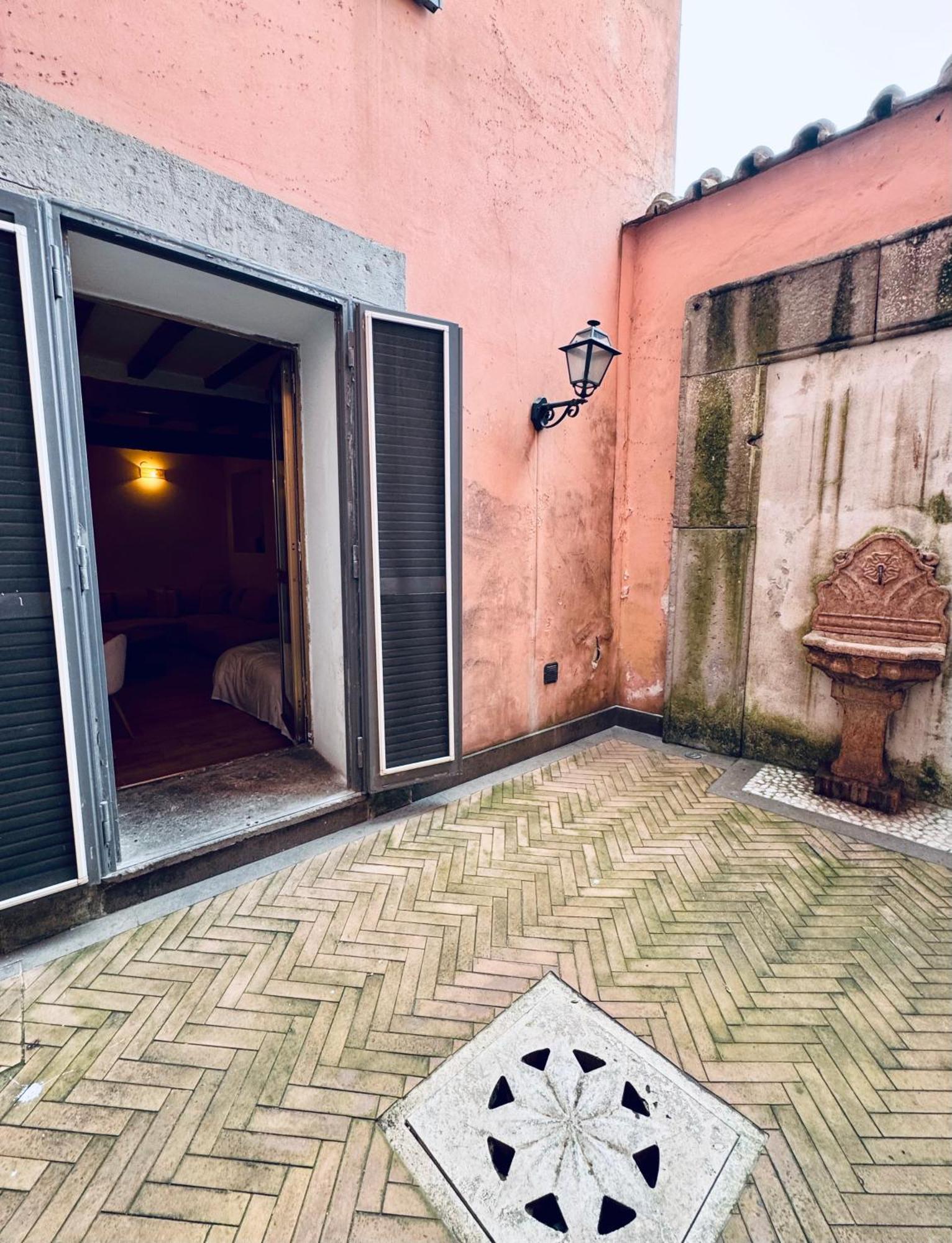 La Giulia Luxury - Homkeey Apartments Рим Экстерьер фото